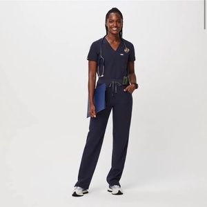 Figs Kade Cargo Scrub Pants Navy